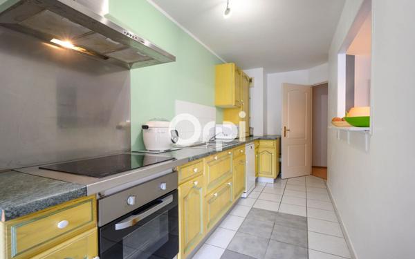 Appartement à louer    3 pièces • 77 m2 Hazebrouck