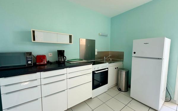Maison à vendre    2 pièces •  Arzon