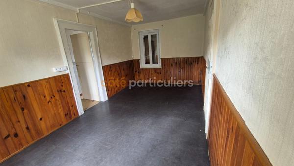Location
                Maison77 m² - 3 Pièces -
                    GRAVIGNY (27930)