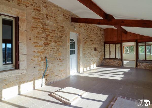 Maison - Loué - 194 m² - UZAY-LE-VENON | The Door Man