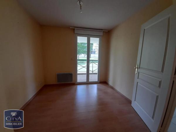 Appartement à louer 2 pièces 43.38m² Limoges (87000)