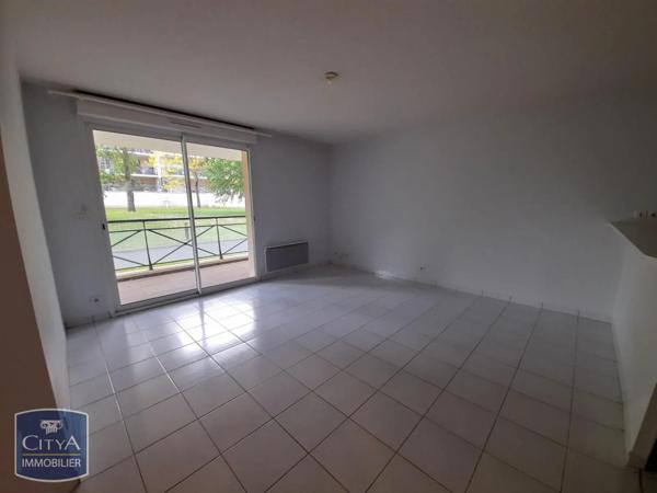 Appartement à louer 2 pièces 43.38m² Limoges (87000)