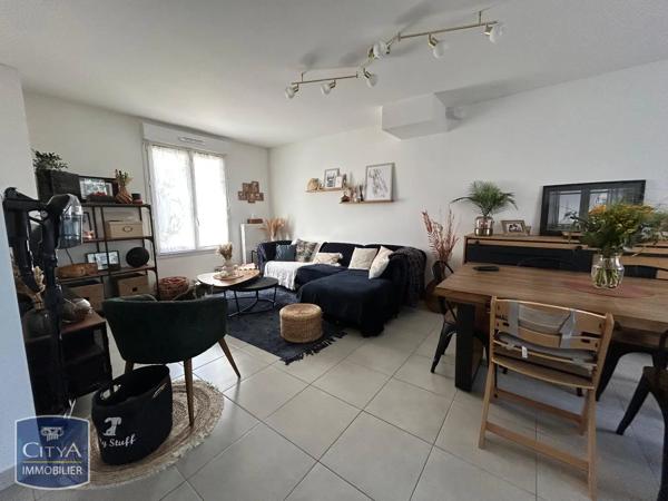 Maison à louer 4 pièces 82m² Ballainvilliers (91160)