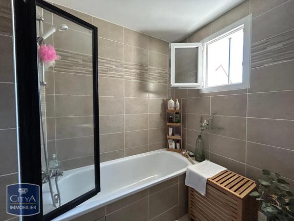 Maison à louer 4 pièces 82m² Ballainvilliers (91160)