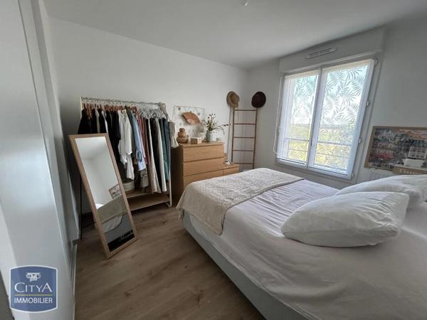Maison à louer 4 pièces 82m² Ballainvilliers (91160)