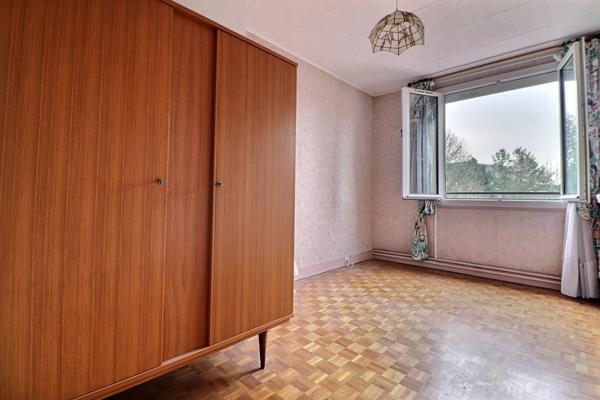 Charmant pavillon individuel 5 chambres avec jardin  ? Taverny