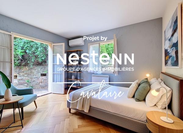 Opportunité ! Parc de Cavalaire, villa d'environ 140 m² avec vue mer sur un terrain piscinable d'environ 1400 m²