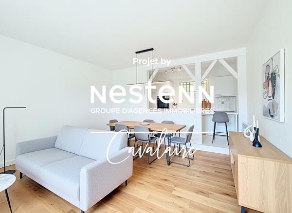 Opportunité ! Parc de Cavalaire, villa d'environ 140 m² avec vue mer sur un terrain piscinable d'environ 1400 m²