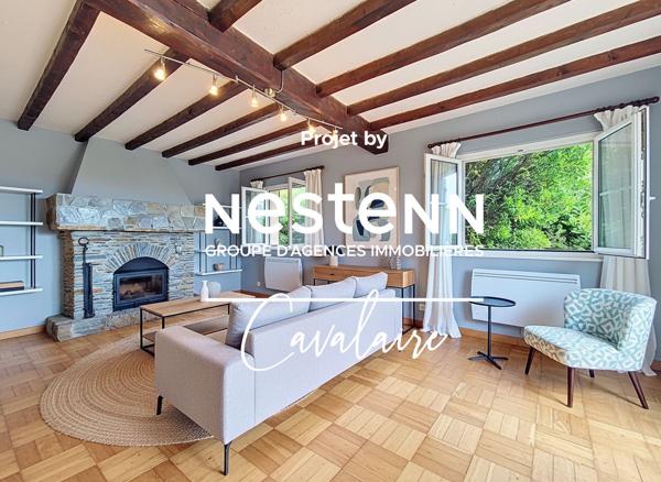 Opportunité ! Parc de Cavalaire, villa d'environ 140 m² avec vue mer sur un terrain piscinable d'environ 1400 m²