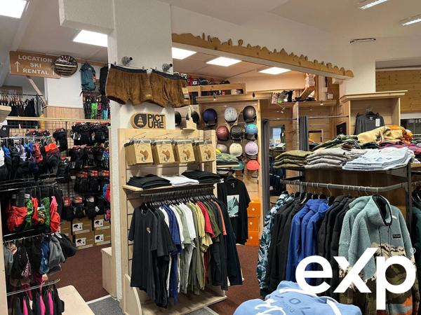 Très rare Magasin Location Skis au pied de pistes