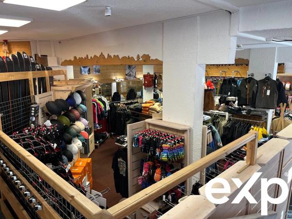 Très rare Magasin Location Skis au pied de pistes