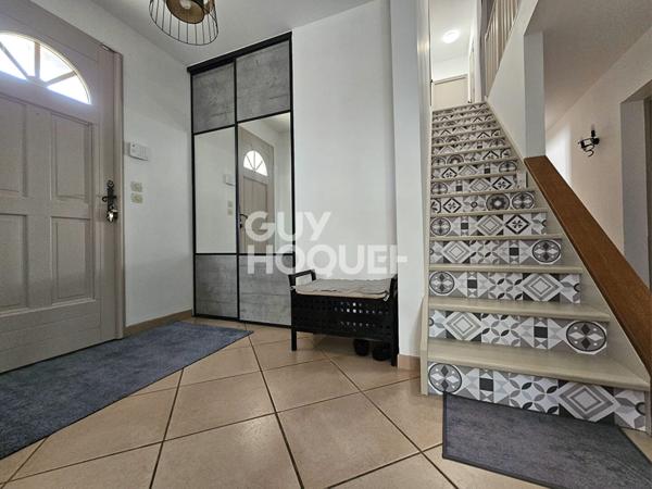 VENTE d'une maison de 7 pièces (160 m²) à BOIS D ARCY