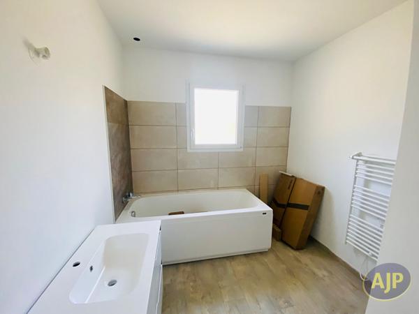 Vente maison Lesparre Medoc : 260 000 € - AJP Lesparre Immobilier