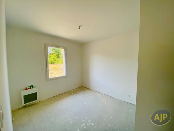 Vente maison Lesparre Medoc : 260 000 € - AJP Lesparre Immobilier