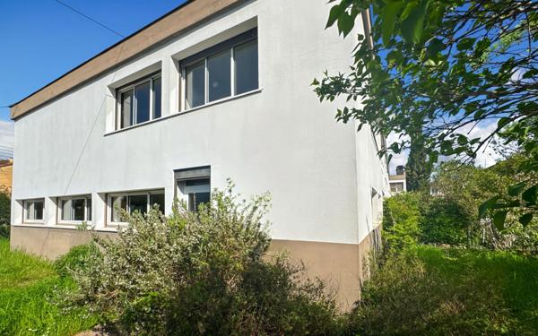Maison à vendre    7 pièces • 185,13 m2 Périgueux