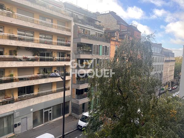 Studio 31,21 m2 -avec balcon - Paris 19ème.