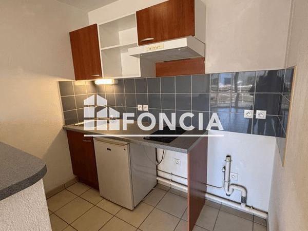 Location Appartement 2 pièces 42 m² - 5 RUE BERNARD DE CLAIRVAUX Pau 64000