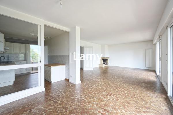 Parking + appartement + appartement