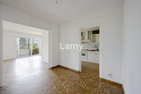 Parking + appartement + appartement