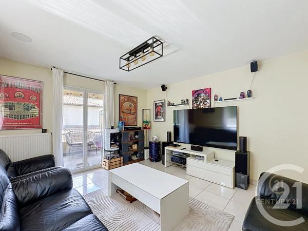 Appartement F5 à vendre  5 pièces - 87,55 m 2   VERNAISON  - 69