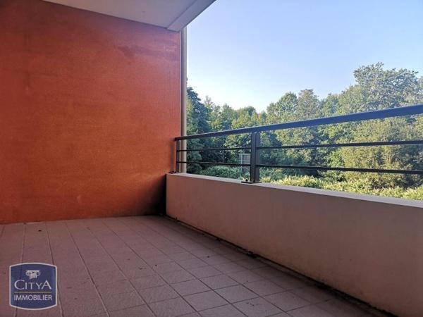 Appartement à louer 4 pièces 88.27m² Sain-Bel (69210)