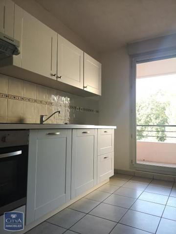Appartement à louer 4 pièces 88.27m² Sain-Bel (69210)