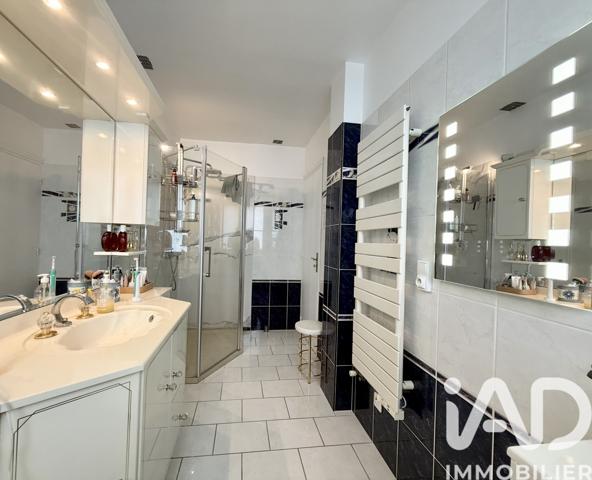 Maison à vendre 7 pièces 233 m² Nangis