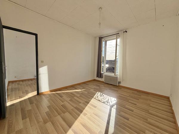 F2 de 33m²  Stade de France