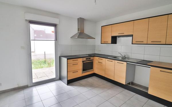 Maison à vendre    5 pièces •  Houssen