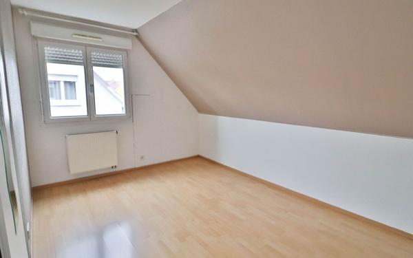 Maison à vendre    5 pièces •  Houssen