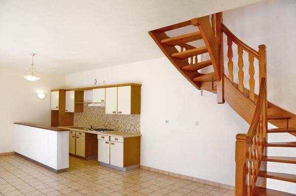 Location maison Moustéru - 5 pièce(s) - 110 m² - 645 €/mois