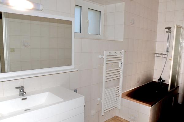 Location maison Moustéru - 5 pièce(s) - 110 m² - 645 €/mois
