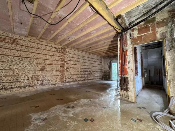Local Commercial et Professionnel de 112m2 - AMIDONNIERS