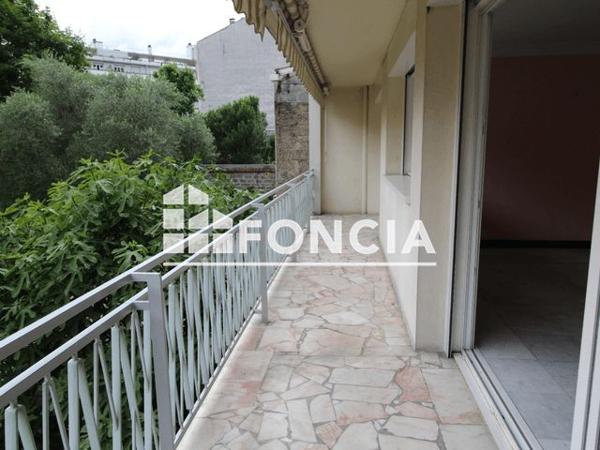 Location Appartement 3 pièces 79.84 m² - 35 RUE BIZANET Grenoble 38000