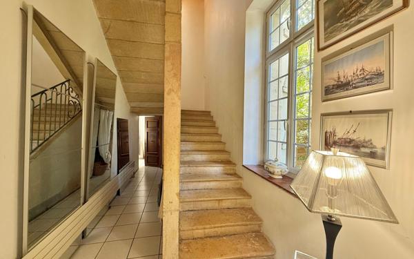 Maison à vendre    7 pièces •  Chenôve