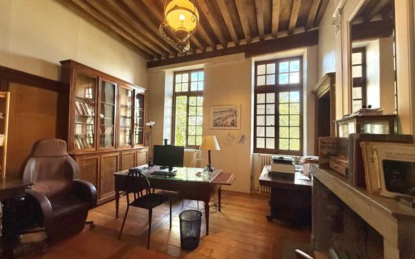 Maison à vendre    7 pièces •  Chenôve