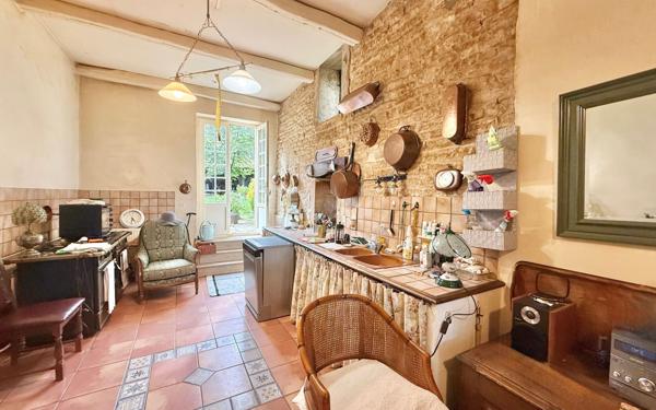 Maison à vendre    7 pièces •  Chenôve