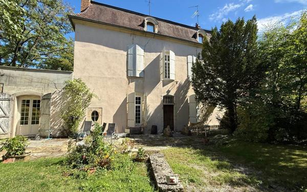 Maison à vendre    7 pièces •  Chenôve