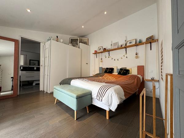 MARSEILLE 13012. SAINT-JULIEN. MAISON RECENTE 112 M²  AU CALME ABSOLU.
