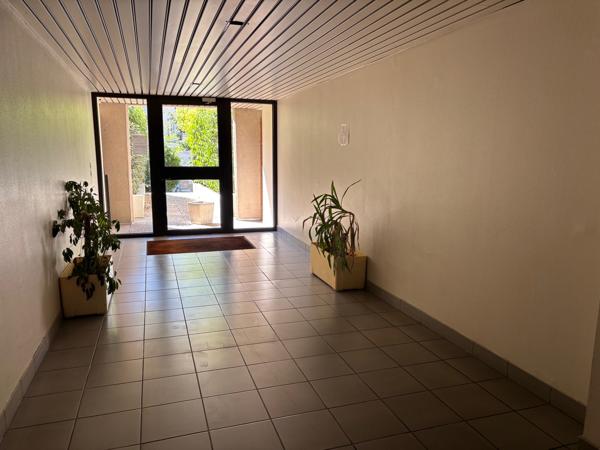 A VENDRE NANTES/CENTRE VILLE APPARTEMENT TYPE 2 AVEC PARKING