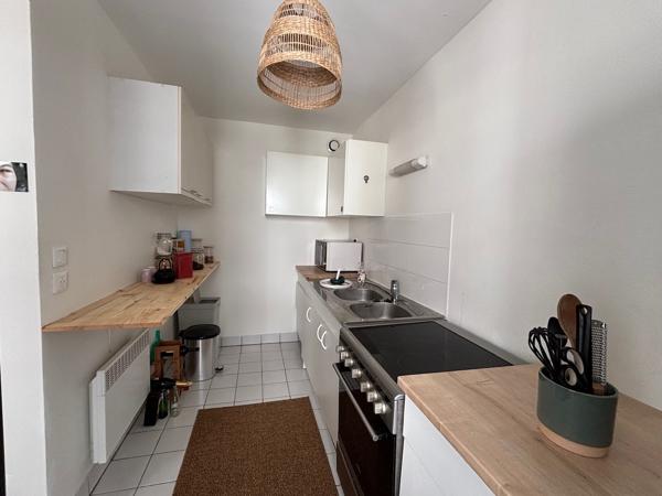 A VENDRE NANTES/CENTRE VILLE APPARTEMENT TYPE 2 AVEC PARKING