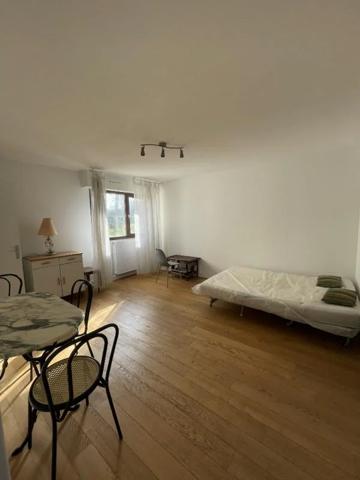 Appartement à louer à Bordeaux (33800)