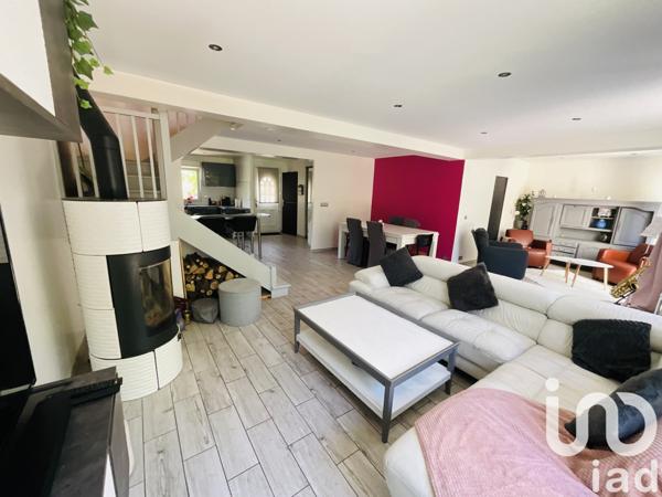 Maison à vendre 6 pièces 133 m² Lésigny