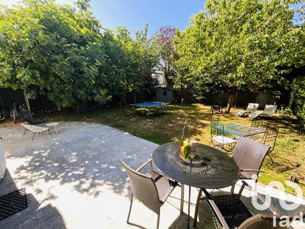 Maison à vendre 6 pièces 133 m² Lésigny