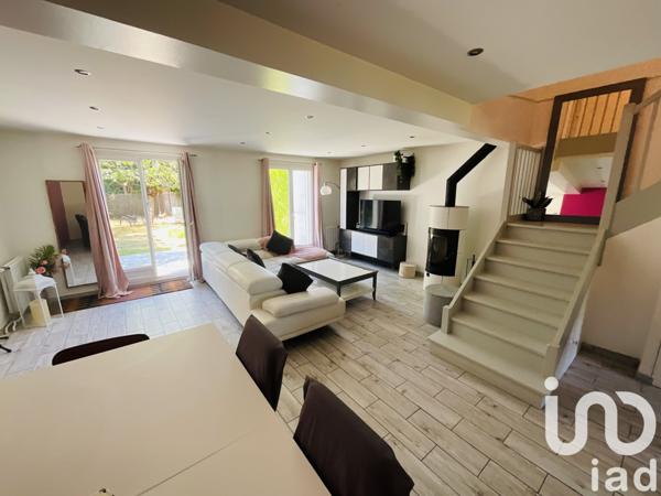 Maison à vendre 6 pièces 133 m² Lésigny