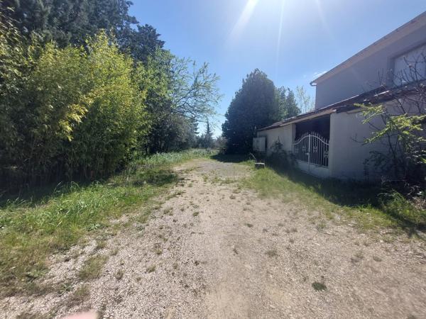 maison quartier du rieu avec possibilité de grand terrain constructible