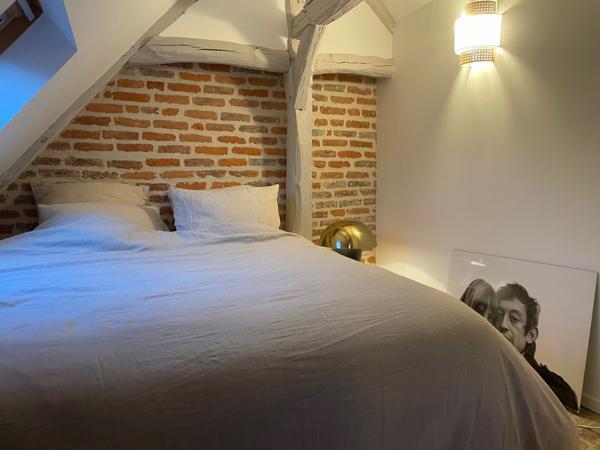 Un appartement enveloppant et lumineux