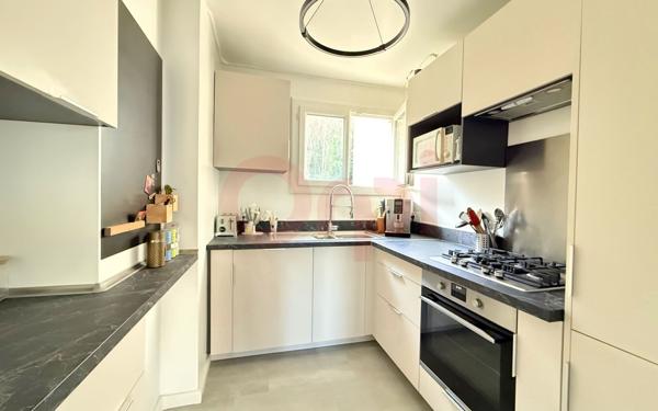 Appartement à vendre    4 pièces • 64 m2 Palaiseau
