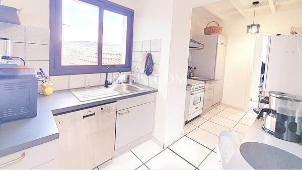 Maison 7 pièce(s) 3 chambre(s) 197 m²