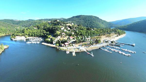 Maison 7 pièce(s) 3 chambre(s) 197 m²